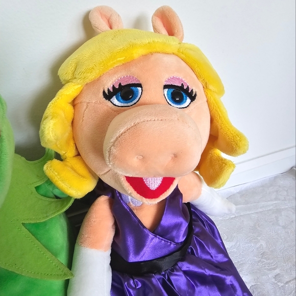 Disney Miss Piggy & Kermit the Frog Muppets Stuffies- EUC! - Picture 13 of 16